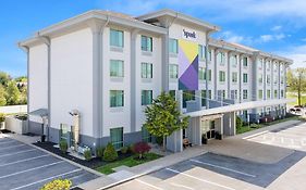 Spark By Hilton Exton